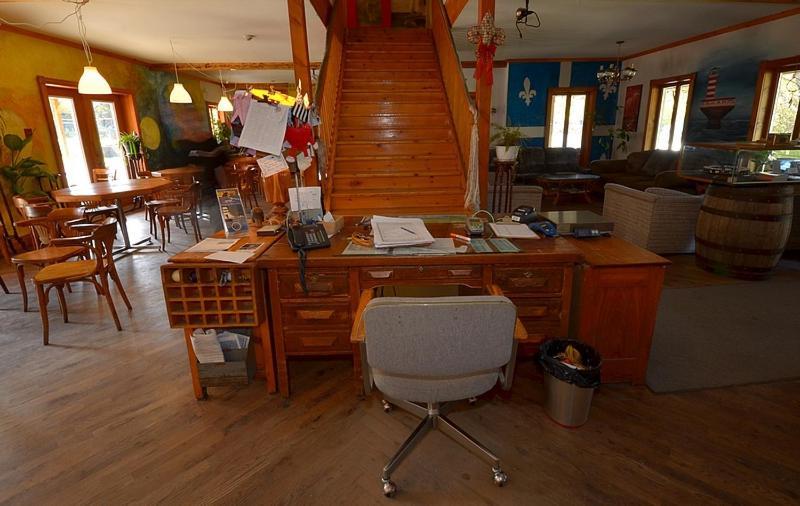 Auberge Jeunesse De Тадусак Екстериор снимка